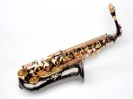 Saxo Alto Fontai FT - 6430 BN  Negro - Afinado en MI bemol Con Estuche y Plumero de Limpieza 