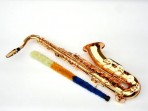 Saxo Tenor Fontai  FT - 6435 L  - Afinado SI Bemol ( Bb )  Cabado Dorado Brillante  Incluye Estuche y Plumero de Limpieza Estuche y Plumero