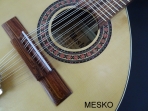 Bandurria Mesko  Especial, Cubierta de Pino Abeto, Caja de Nogal, Puente y Diapason de Jacaranda ( PRODUCTO AGOTADO )