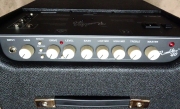 FENDER  RUMBLE 40 W. Amplificador para Bajo 