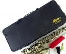 Saxo Alto Allegro  ALL 6430 AN  - Afinado en MI bemol  Acabado Antiguo. Incluye, Estuche, Plumero y Paño de Limpieza, Guantes, Caña de Repuesto