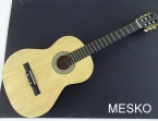 Memphis CG - 100 Guitarra de Estudio Cuerdas Nylon con Torque # 13 B