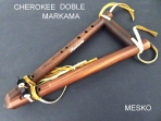 Cherokee Doble, Madera Jacarandá, Amarres de Cuero   Afinado en SI 