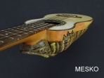 Carlos Quispe T. Charango Linea Profesional, Tallado Motivo Quirquincho  Incluye Funda   (PRODUCTO AGOTADO) 
