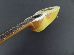 Humberto Cerrudo, Charango Linea Profesional, Tapa Pino Abeto  de  Primer Nivel, Caja de Naranjillo, Puente y Diapasón de Jacarandá, Costruido  con Maderas Solidas, Incluye Funda  # 10 )  