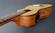 Oscar  Schmidt  by Washburn Ukelele  OU 500 C -P150800031 con Equalizador Activo Joyo JE-63  # 41 (PRODUCTO AGOTADO)