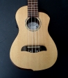  Oscar  Schmidt  by Washburn Ukelele  OU 500 C -P150800031 con Equalizador Activo Joyo JE-63  # 41 (PRODUCTO AGOTADO)