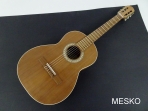 Mesko M - 06, Medio Concierto 3/4, Guitarra Cuerdas Nylon, Largo 97 Centimetros, Tapa  Sapelly  Caja de Sapelly, Puente y Diapasón de Caoba, Maderas Laminadas  Teminación Satinado ( 1 )