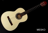 Cort AC - 100 DX OP, Guitarra Cuerdas Nylon, Electroacústica con Equalizador Joyo 4 Bandas con afinador, Terminación Opaca, Incluye Funda