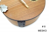 Mandolina Mesko 10 Cuerdas Tapa de Sapelly con Roseta de Madera Aleman, Caja de Sapelly Electroacústica con Equalizador Joyo JE 303 de 4 Bandas con afinador, Manufacturada con Maderas Laminadas # 8