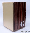 Cajón Peruano Flamenco Reglable GCR - Estructura en terciado de pino 12 mm pulido Tapa en terciado 3 mm. Pulido Barnizado al Natural brillante